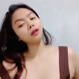 Debbie Omekin Meki Ngangkang Hot