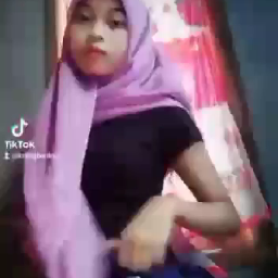 ABG Jilbab Tiktok Colmek