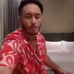 Gak Kuat Layani Majikan Ganteng Cepet Horny