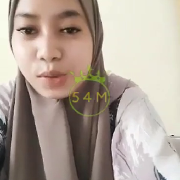 Intan Putri Gadis Jilbab Cantik Pamer Meki Merekah