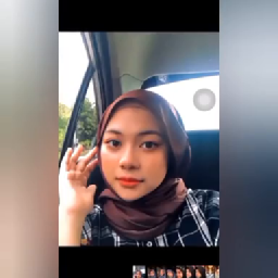 Jilbab Cantik Live Remas Toket Memek