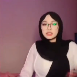 Amirah Hijab Pas Dibuka Bodinya Semok