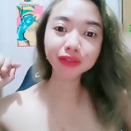 Mbak Selly Bugil Hampir Kedinginan