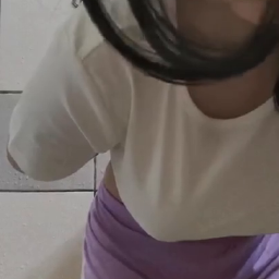 Memek Laras Belum ada Jembut Live IG