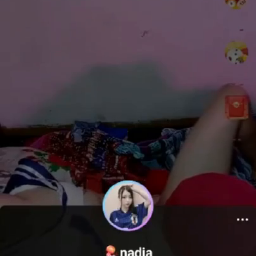 Nadia Live Ngewe Masih Pake Kostum Pelajar