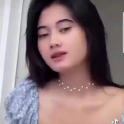 Priska Devi Seragam SMA Live Bugil Sama Temen