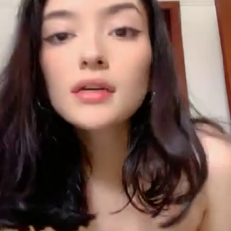 Sofia Cantik Omek Bugil Bodi Sexy Show