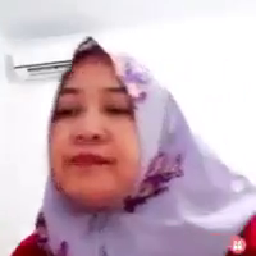 VCS Ibu-ibu Jilbab BBW Lucuti Pakaian
