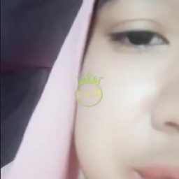 Abg Hijaber live pamer memek masih malu2