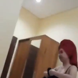 Cewek Bookingan Pejabat Mulus Ganti Baju